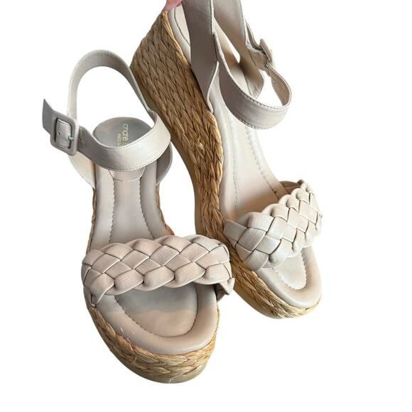 Andre Assous "Cecilia" Espadrille Wedge Sandal - Picture 2 of 9